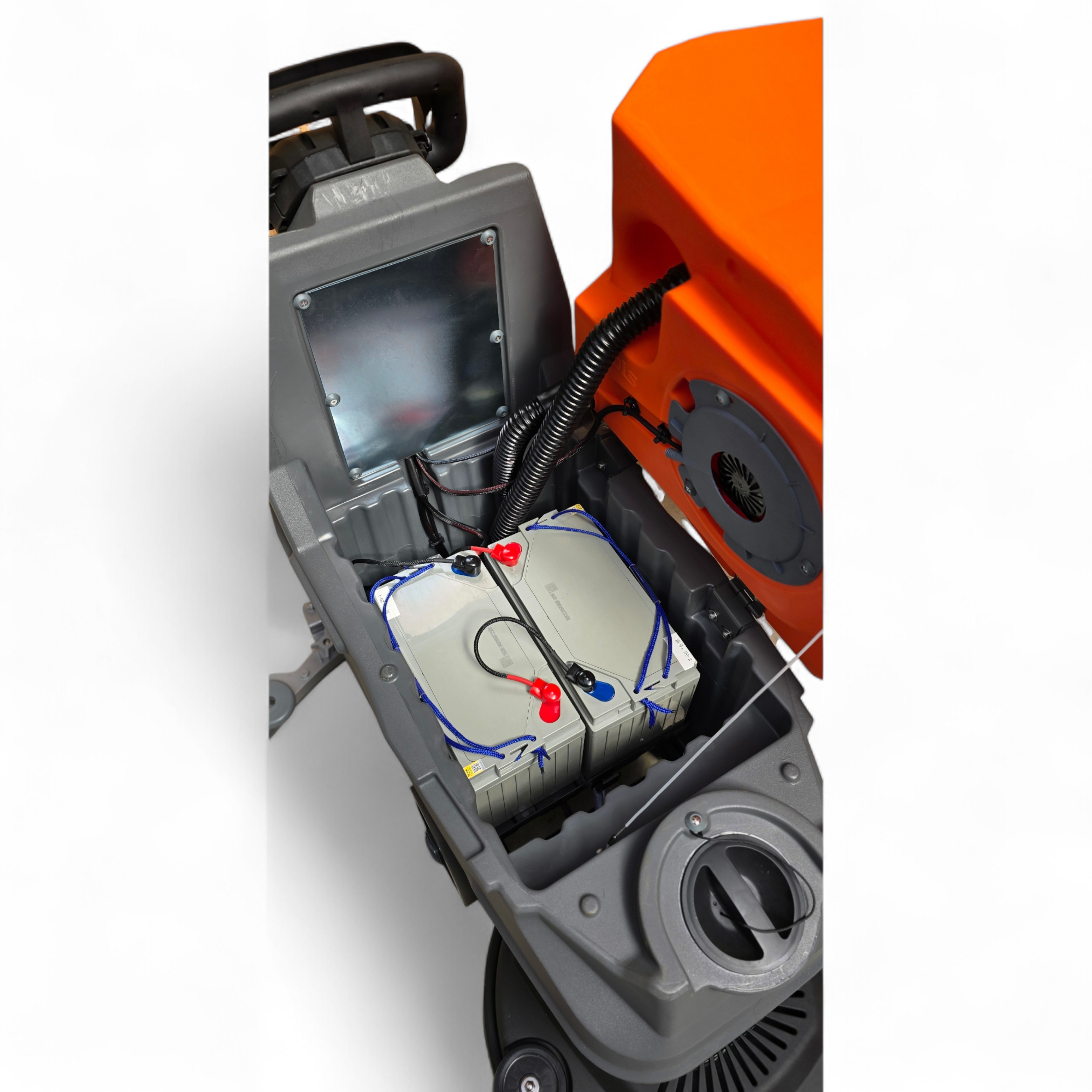 Nachläufer-Scheuersaugmaschine DAEWOO DSD600 – 51 cm Arbeitsbreite, Akku 24 V / 100 Ah